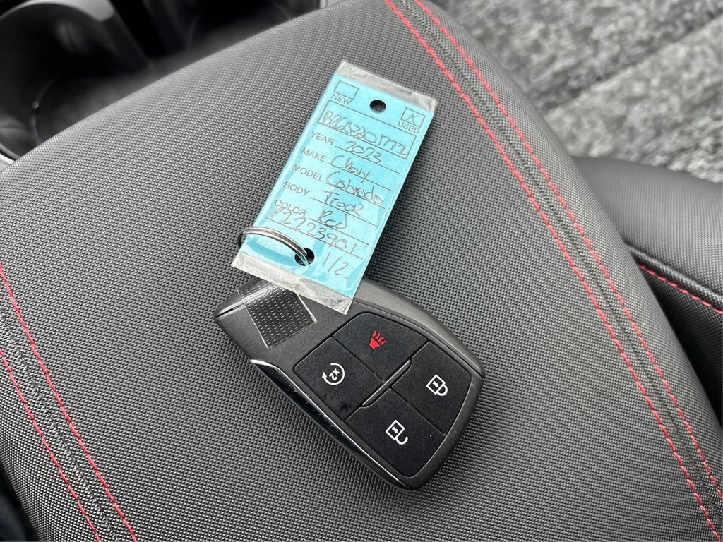 Used 2023 Red Chevrolet Z71 image 37