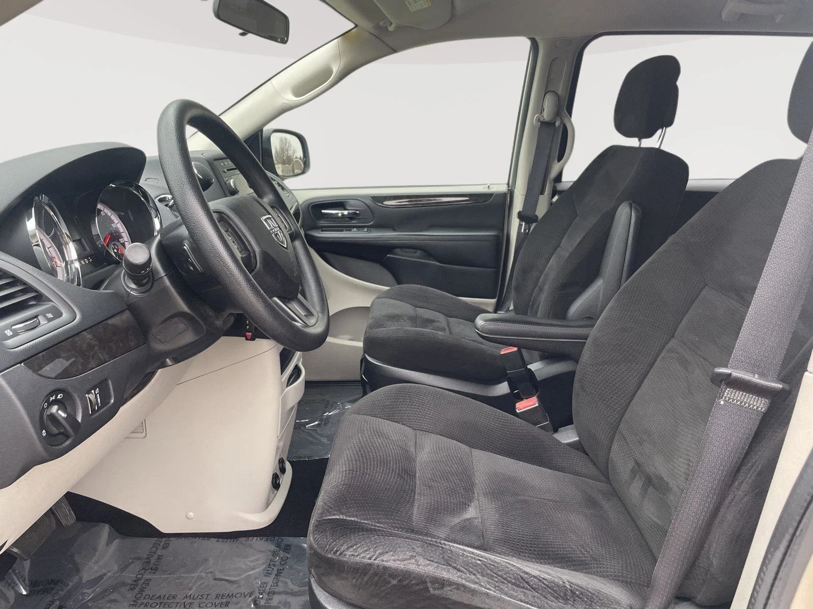 Used 2015 Cashmere/Sandstone Pearlcoat Dodge American Value Pkg image 20