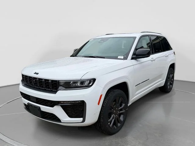 New 2026 Bright White Clear-Coat Exterior Paint Jeep Limited Reserve image 8