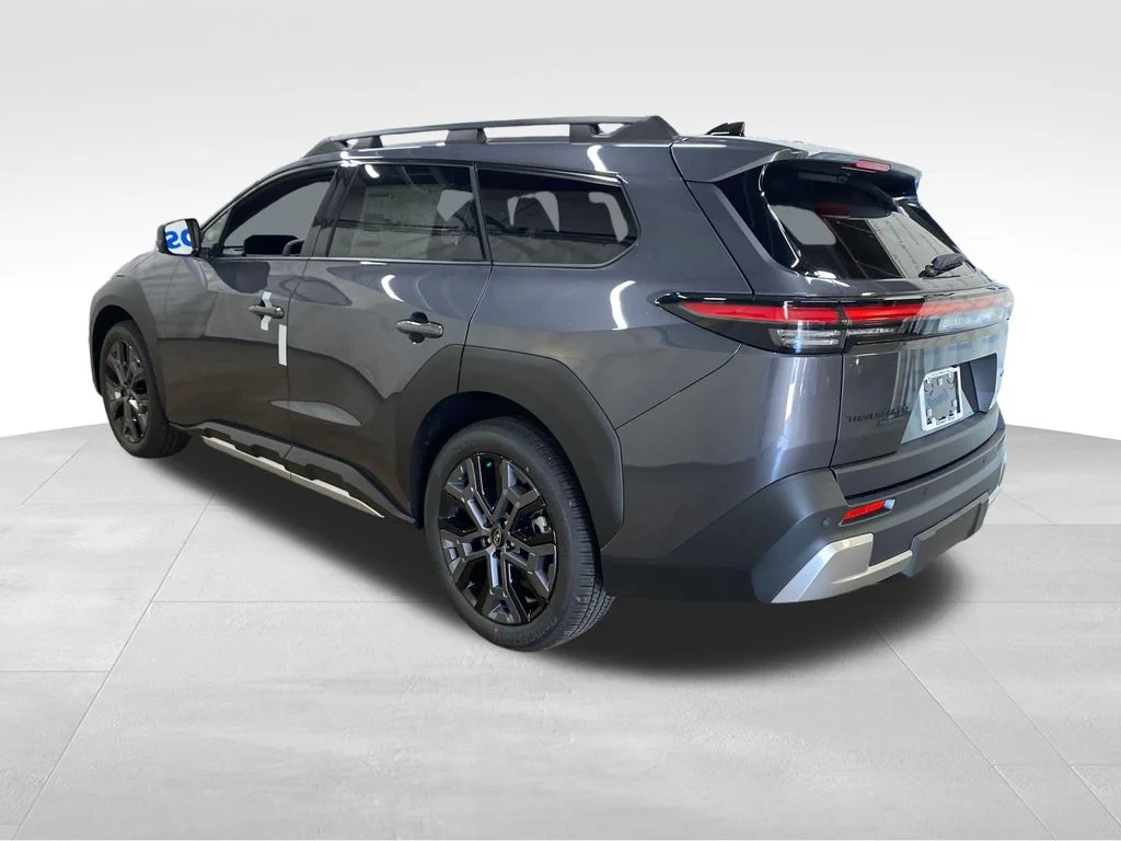 New 2026 MAGNETITE GRAY METALLIC Subaru Limited image 2