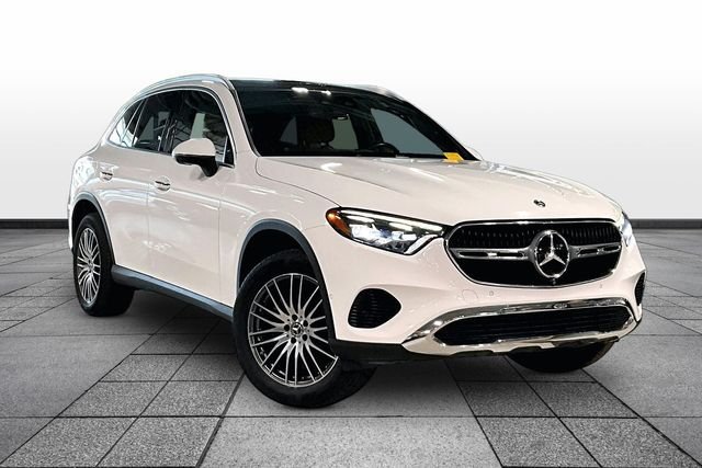 2023 Mercedes-Benz GLC