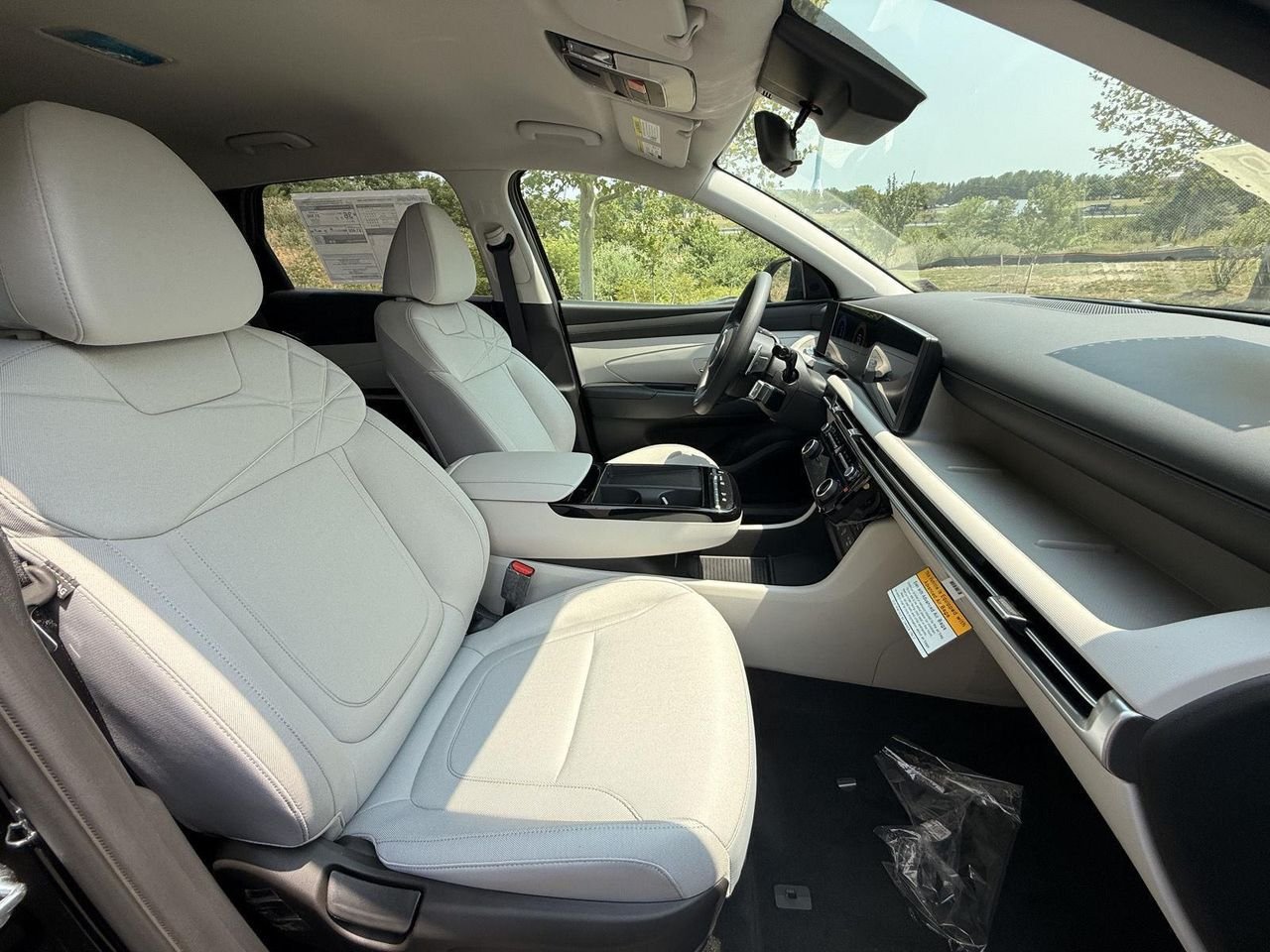 New 2026 Ash Black Hyundai SEL AWD image 18