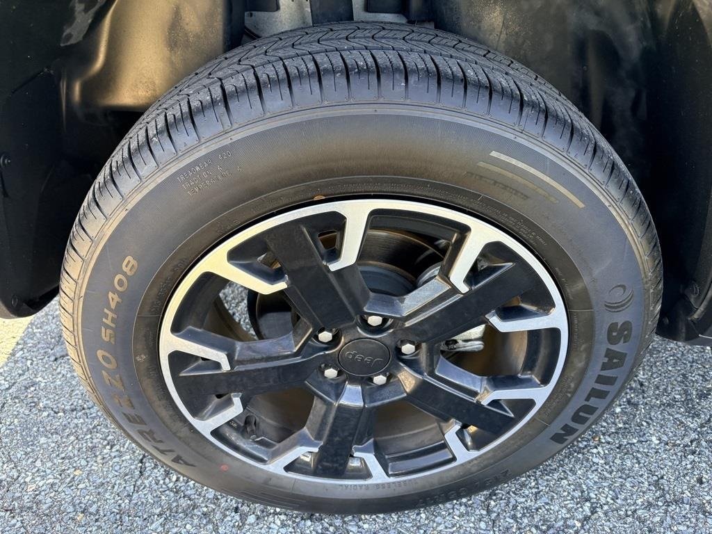 2023 Jeep Renegade Latitude photo 3