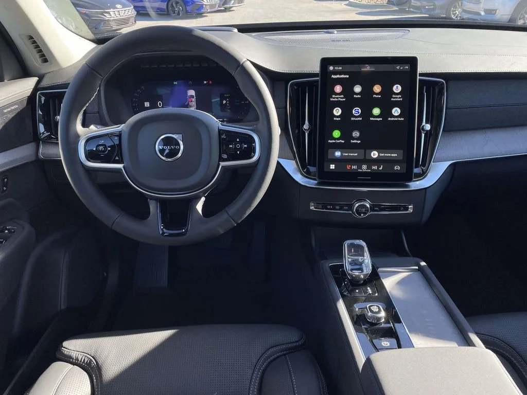 New 2026 Onyx Black Volvo Ultra image 5