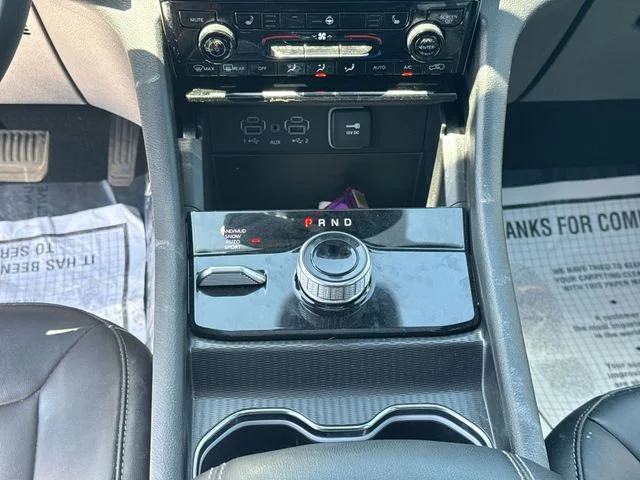 Used 2024 Gray Jeep Limited image 20