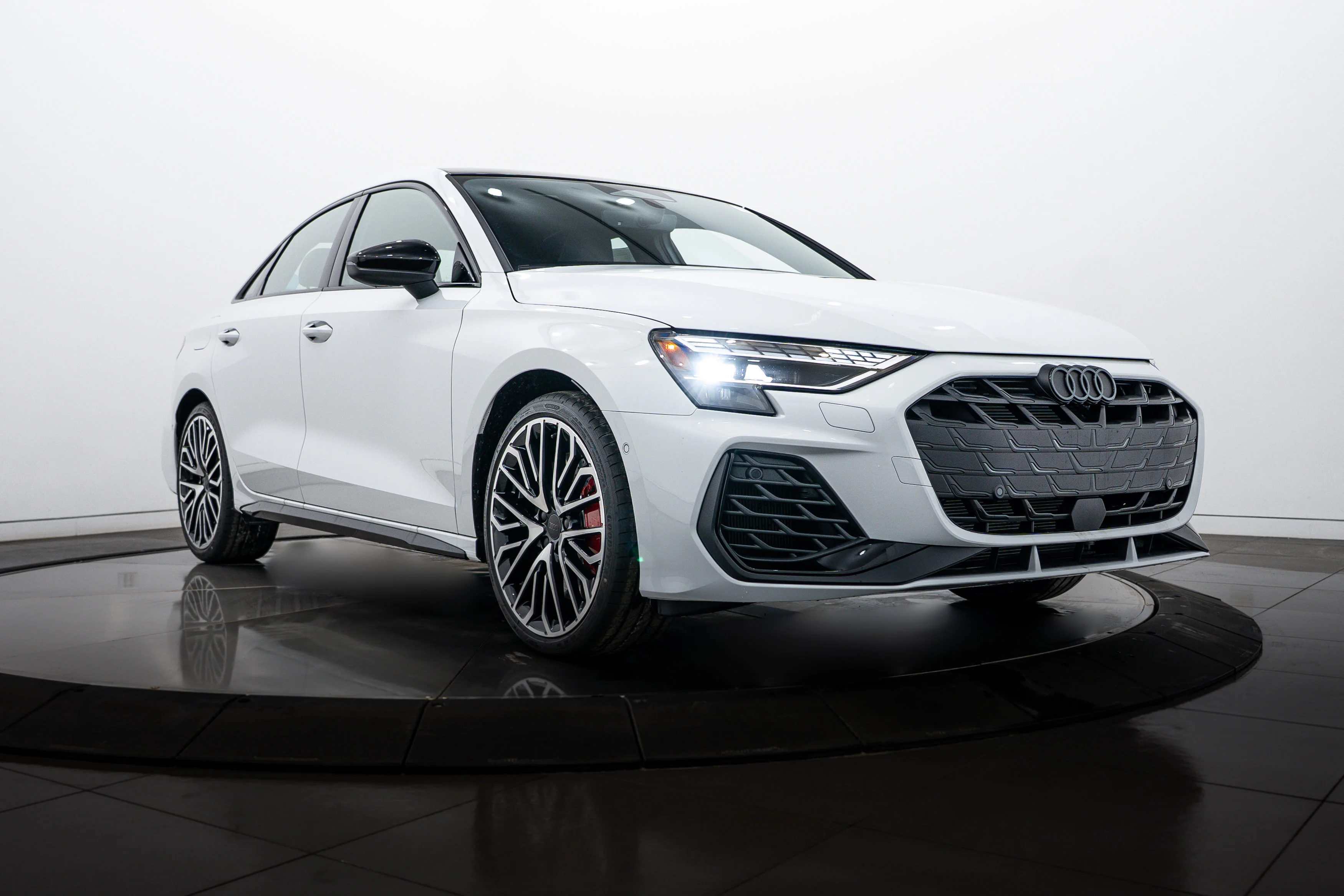 2026 Audi S3 2.0 TFSI quattro S tronic's photo