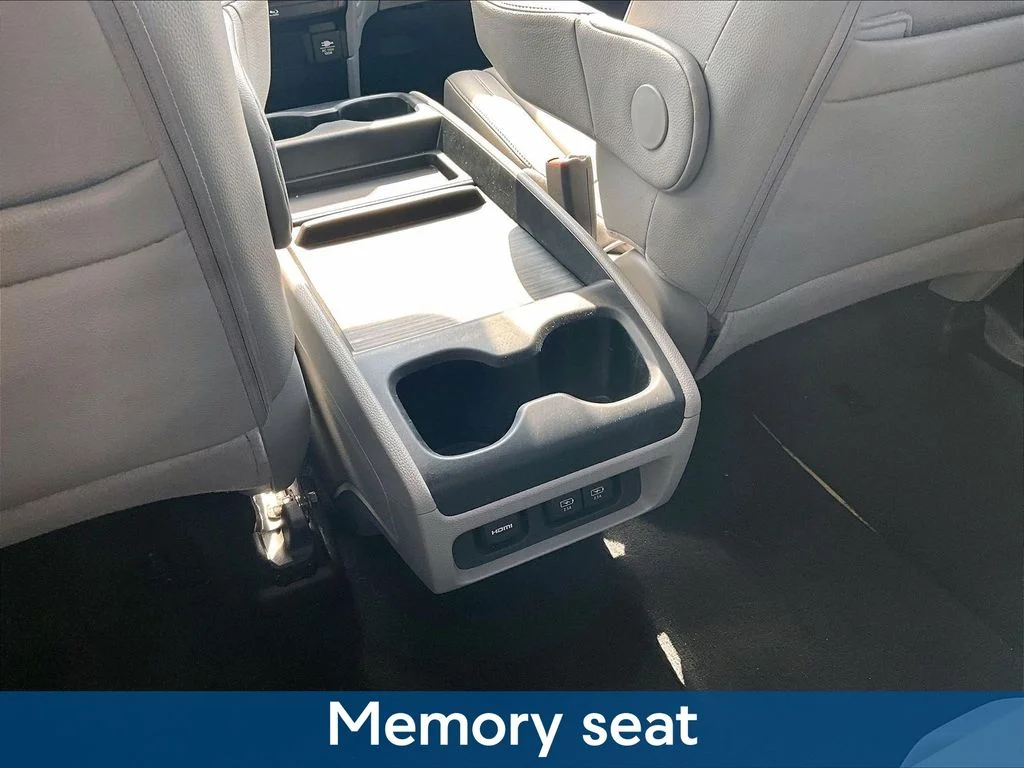 2020 Honda Odyssey EX-L - Photo 13