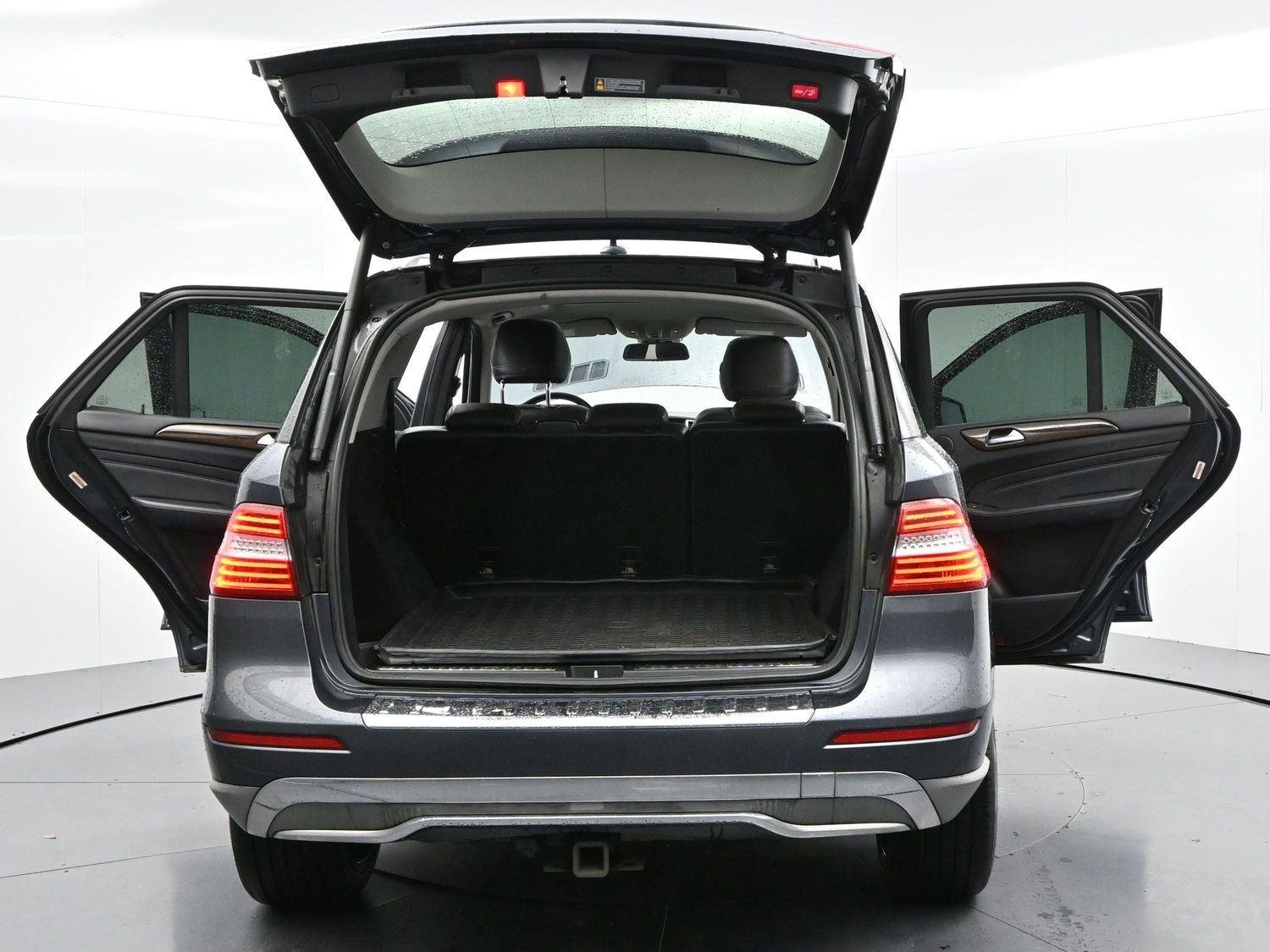 Used 2014 Steel Gray Metallic Mercedes-Benz ML 350 image 42
