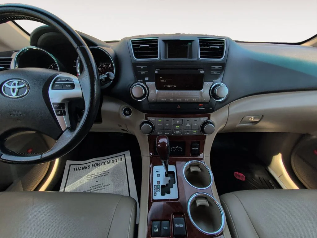 Used 2012 White Toyota Limited image 11