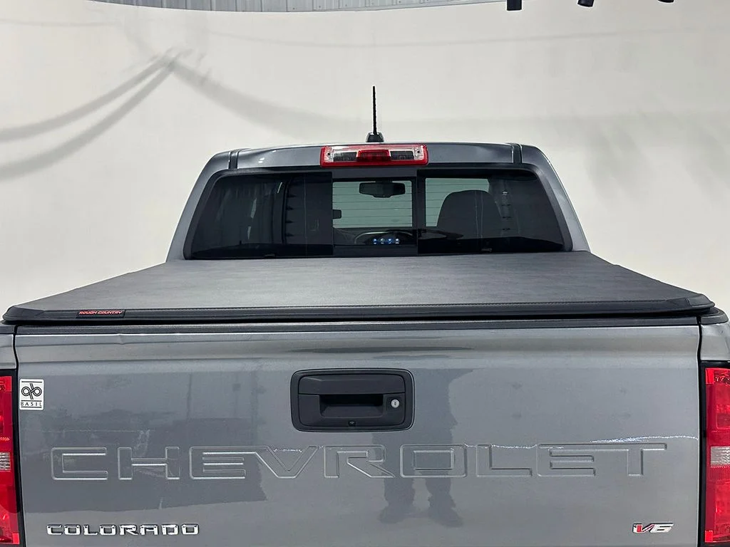 Used 2021 Gray Chevrolet LT image 13