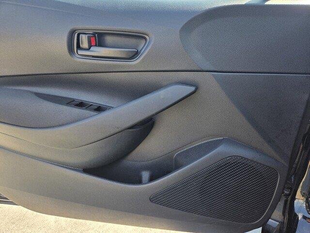 Used 2025 BLACK Toyota LE image 22