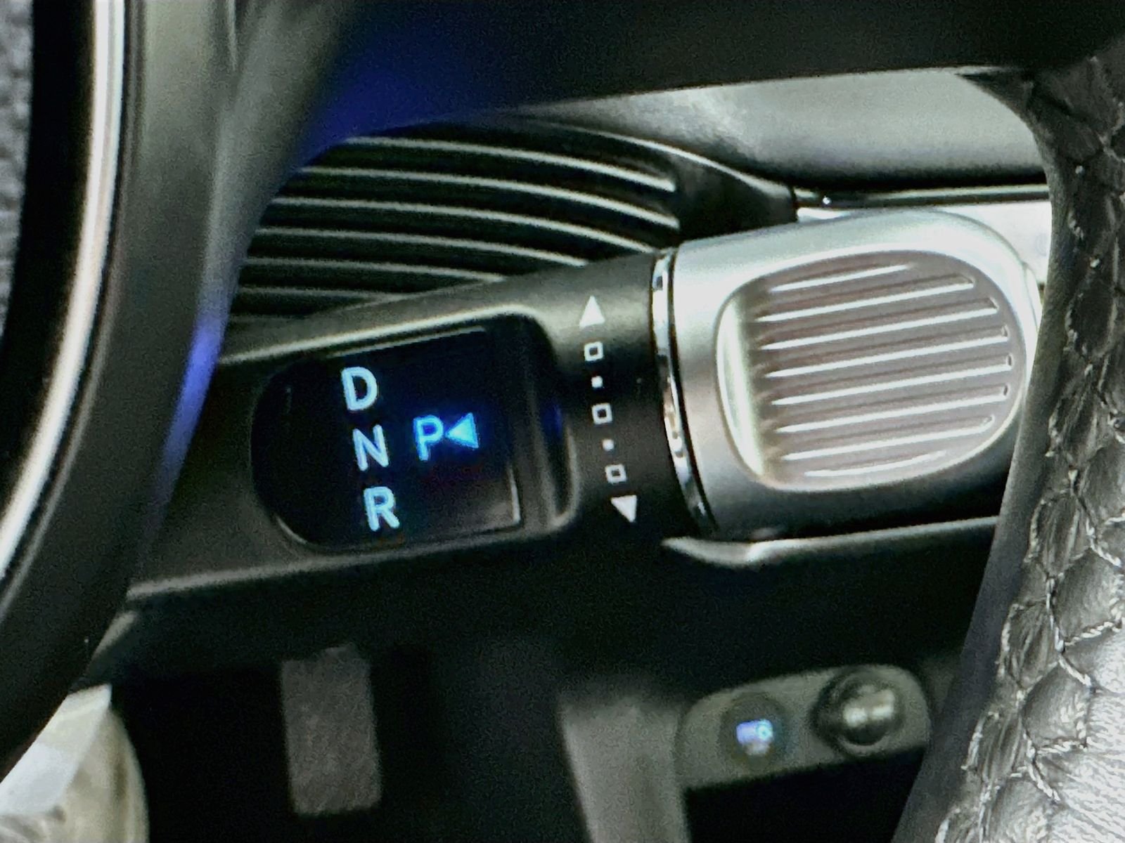Used 2023 Abyss Black Hyundai SEL image 18