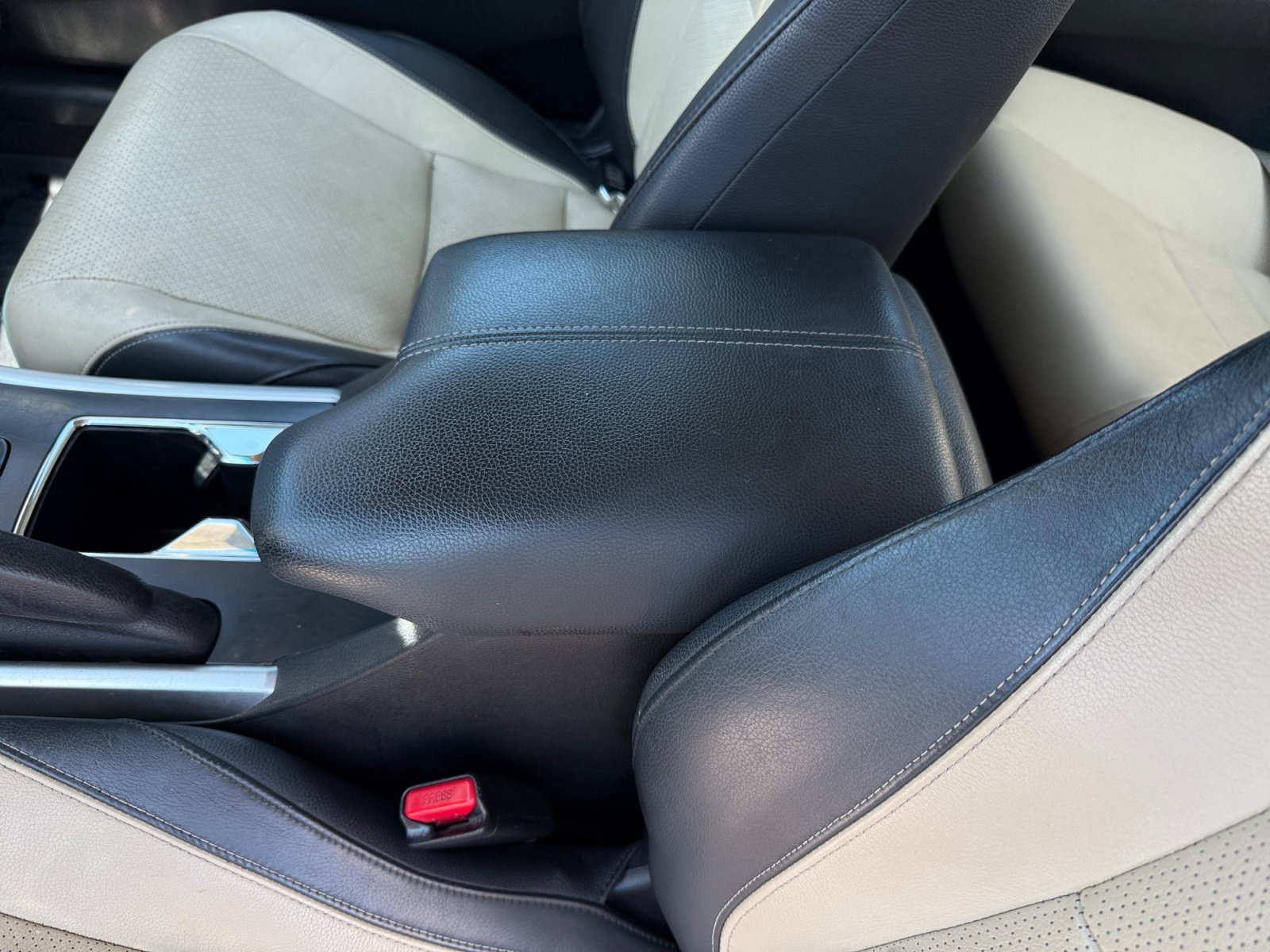 Used 2013  Honda EX-L image 14