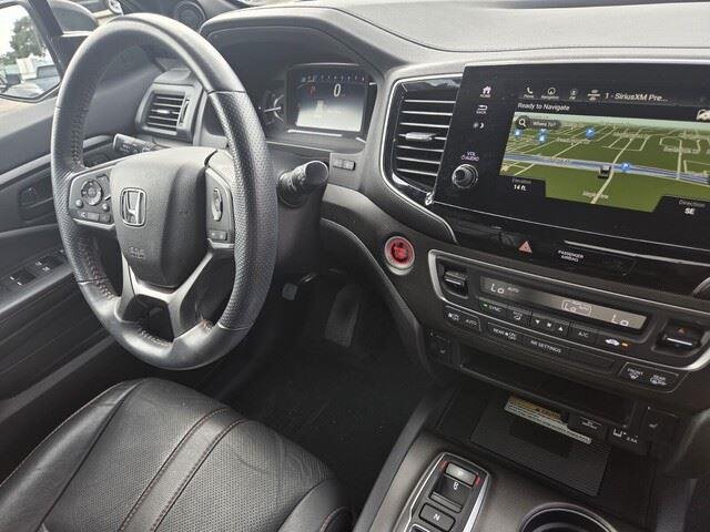 Used 2023 Platinum White Pearl Honda TrailSport image 32