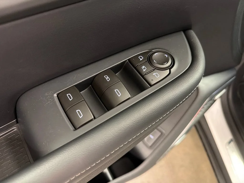 2026 Buick Enclave Preferred - Photo 23