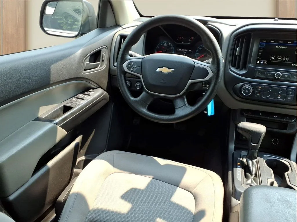 Used 2019 White Chevrolet Work Truck image 18