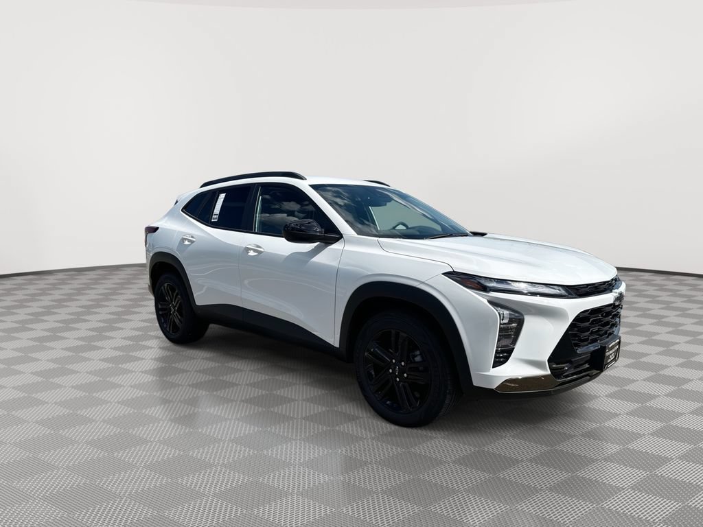 New 2026 Summit White Chevrolet ACTIV image 2