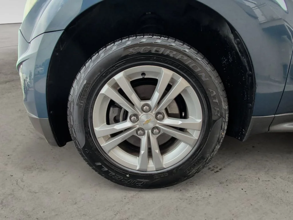 Used 2016 PATRIOT BLUE METALLIC Chevrolet LT image 14