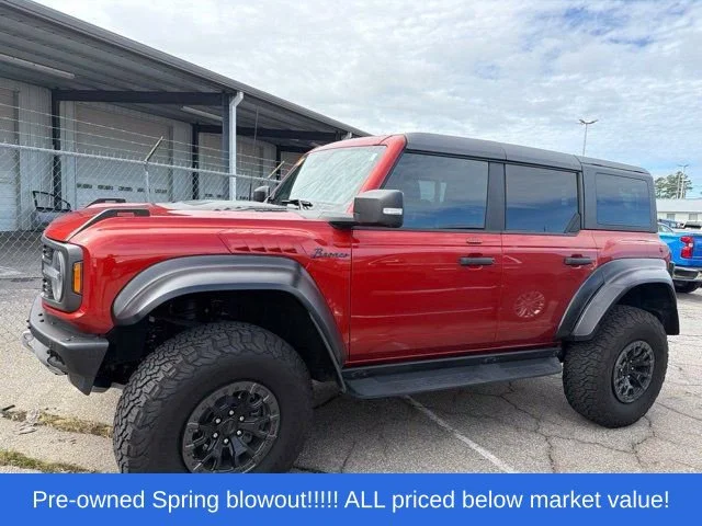 Used 2022 Red Ford Raptor image 3