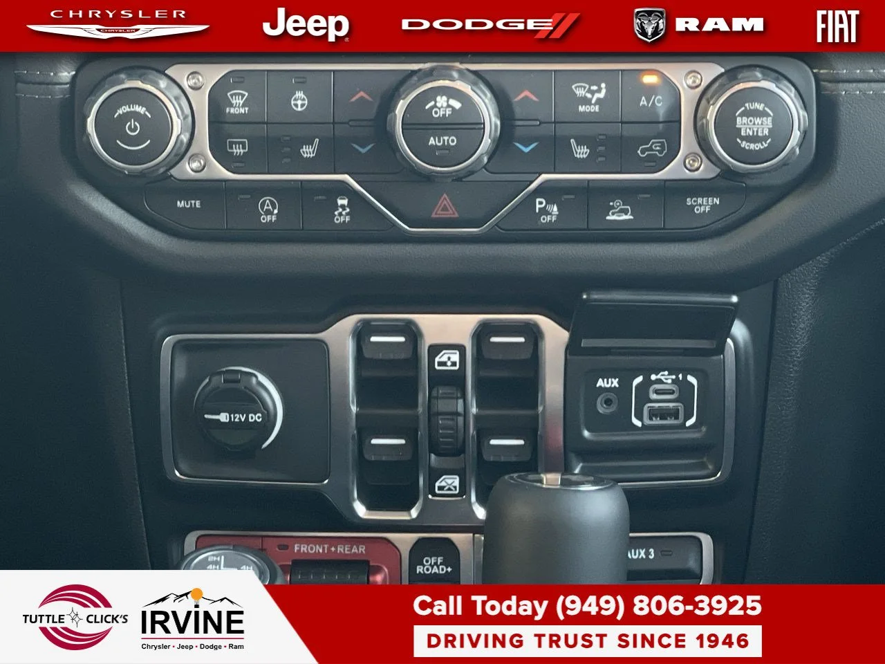 New 2026 Hydro Blue Pearl-Coat Exterior Paint Jeep Rubicon X image 19
