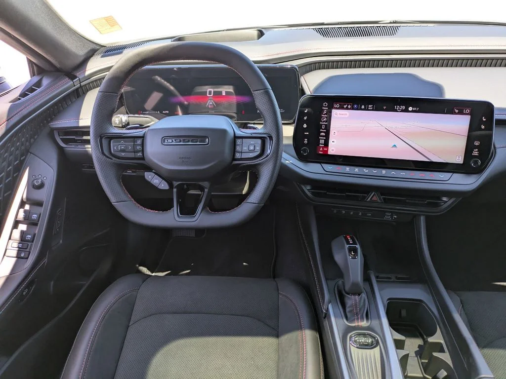 New 2026 White Knuckle Exterior Paint Dodge R/T Plus image 18