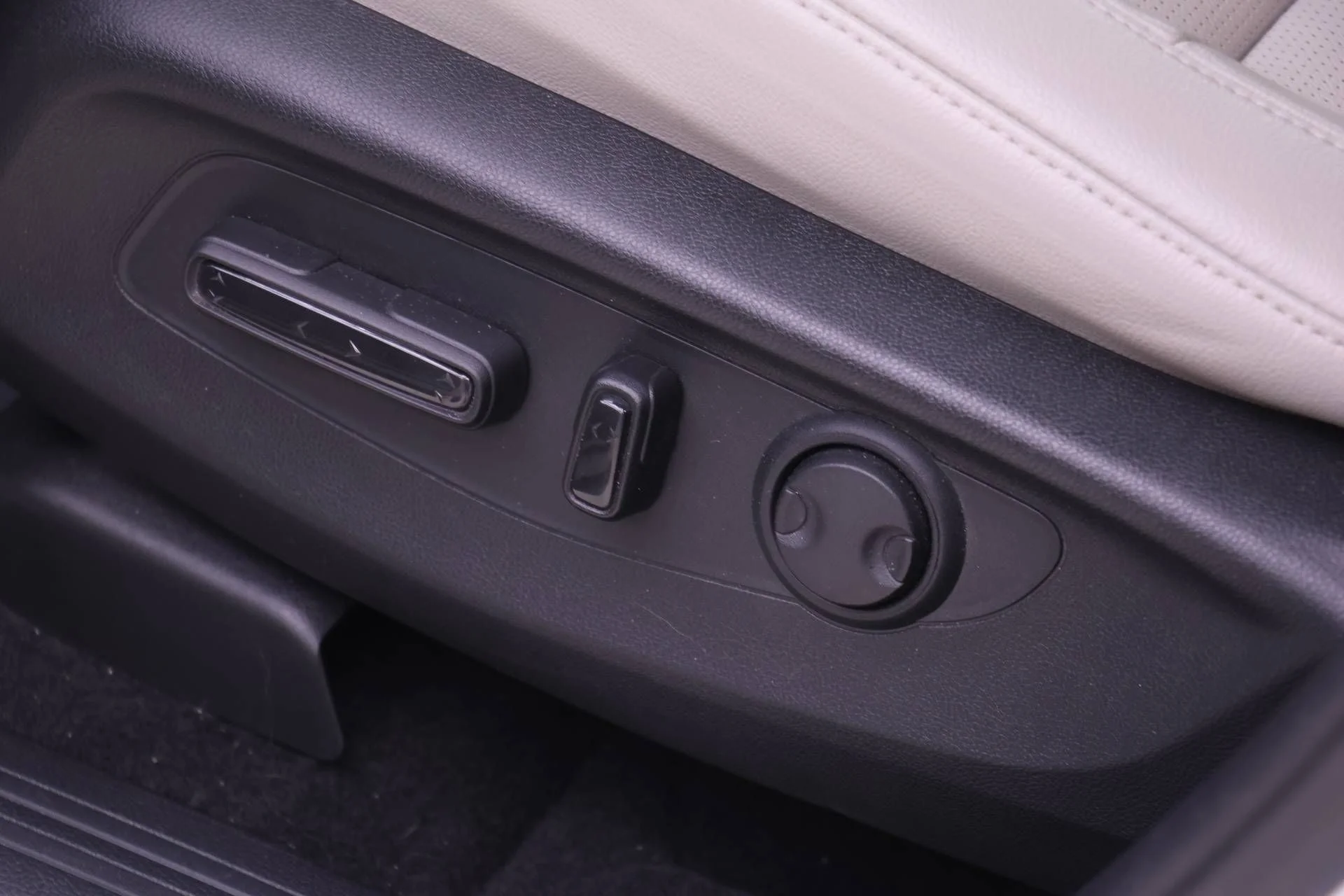 2024 Honda CR-V EX-L - Photo 15