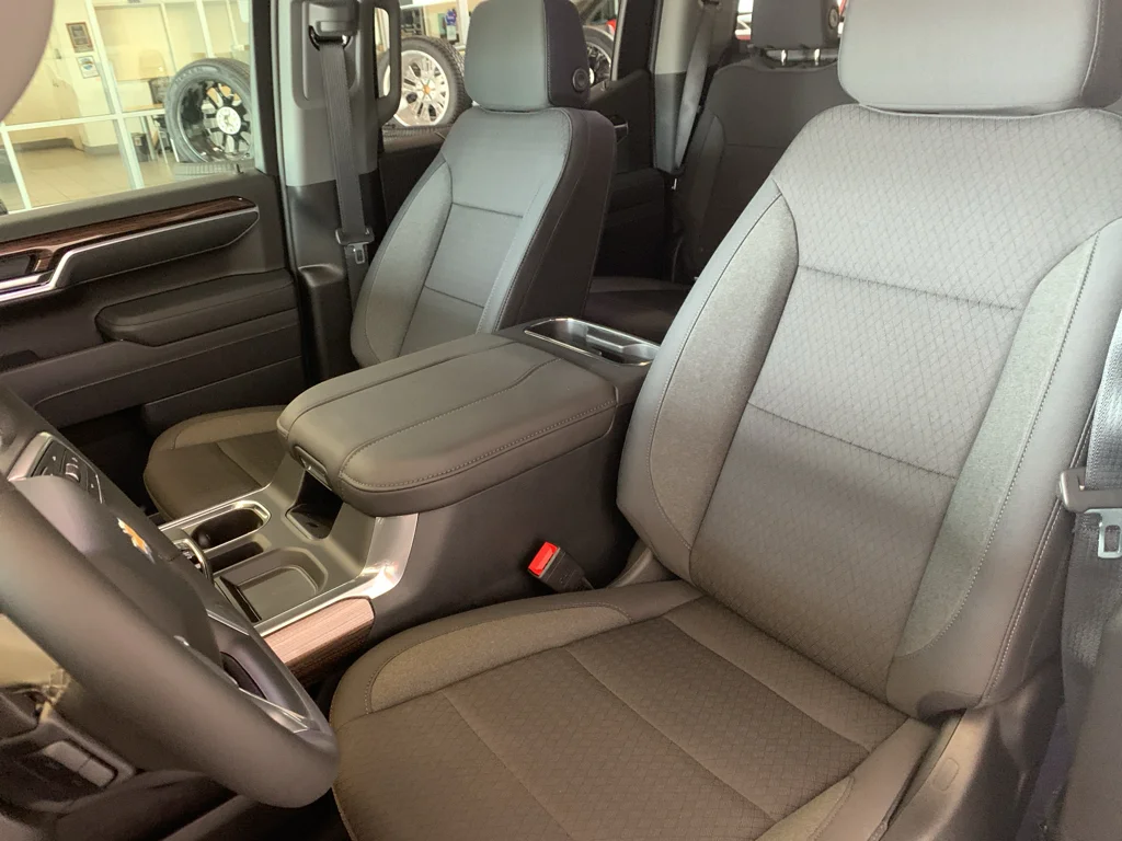 2026 Chevrolet Silverado 1500 LT - Photo 12