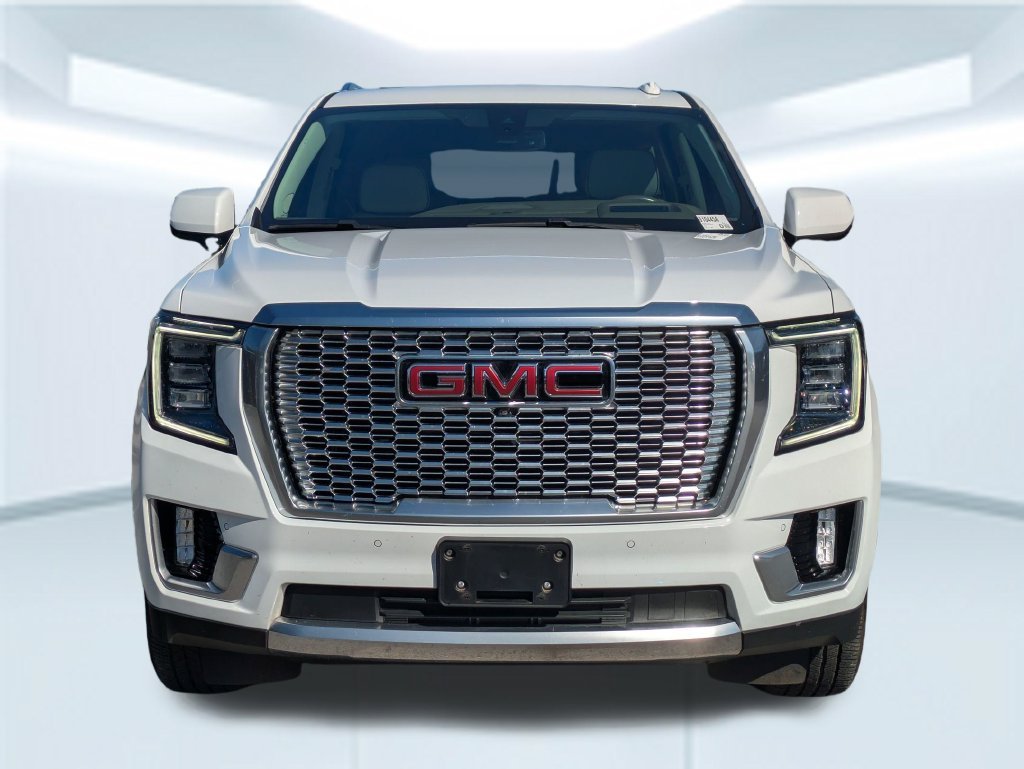 Used 2022 White GMC Denali image 8