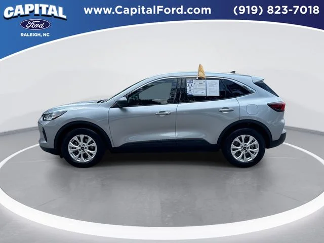 Used 2023 Silver Ford Active image 5