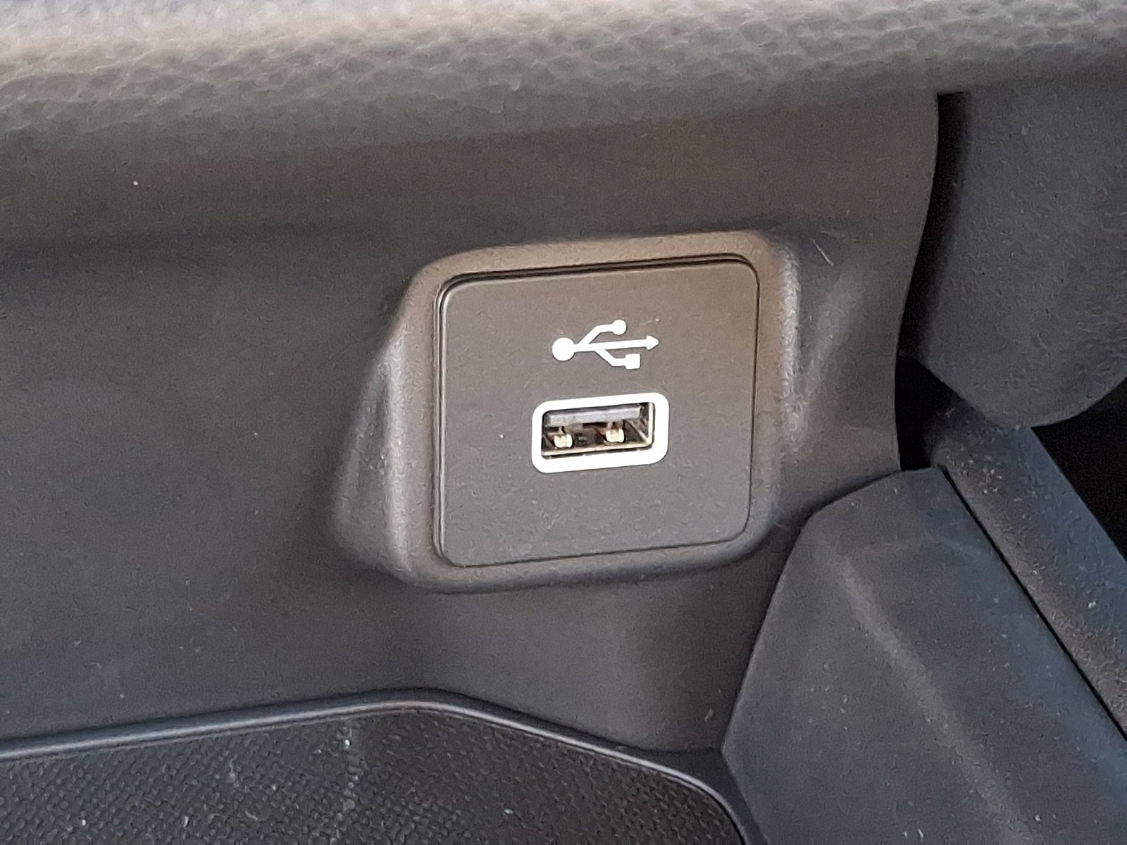 2025 Honda HR-V Sport - Photo 22