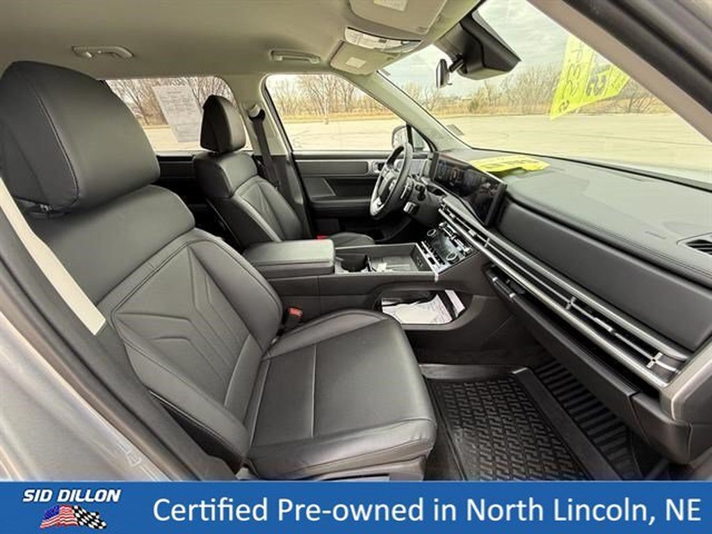 Used 2025 Shimmering Silver Metallic Hyundai SEL image 21