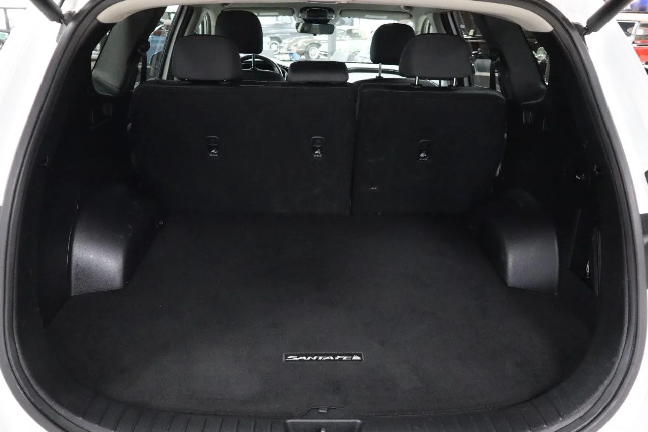 Used 2023 Serenity White Pearl Hyundai SEL image 22