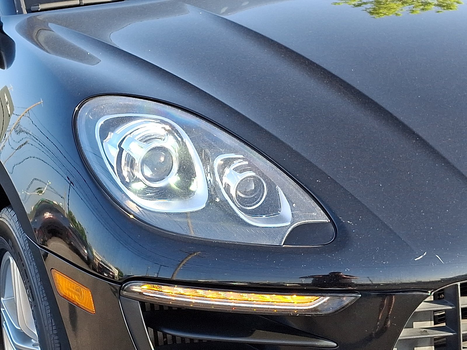 Used 2017 Black Porsche S image 9
