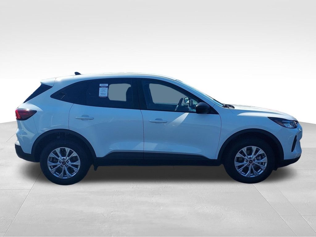 Used 2025 White Ford Active image 6