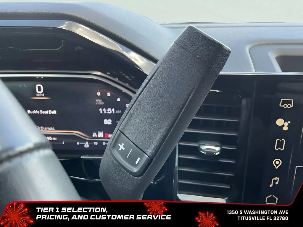 Certified Used 2024 Onyx Black GMC SLT image 28
