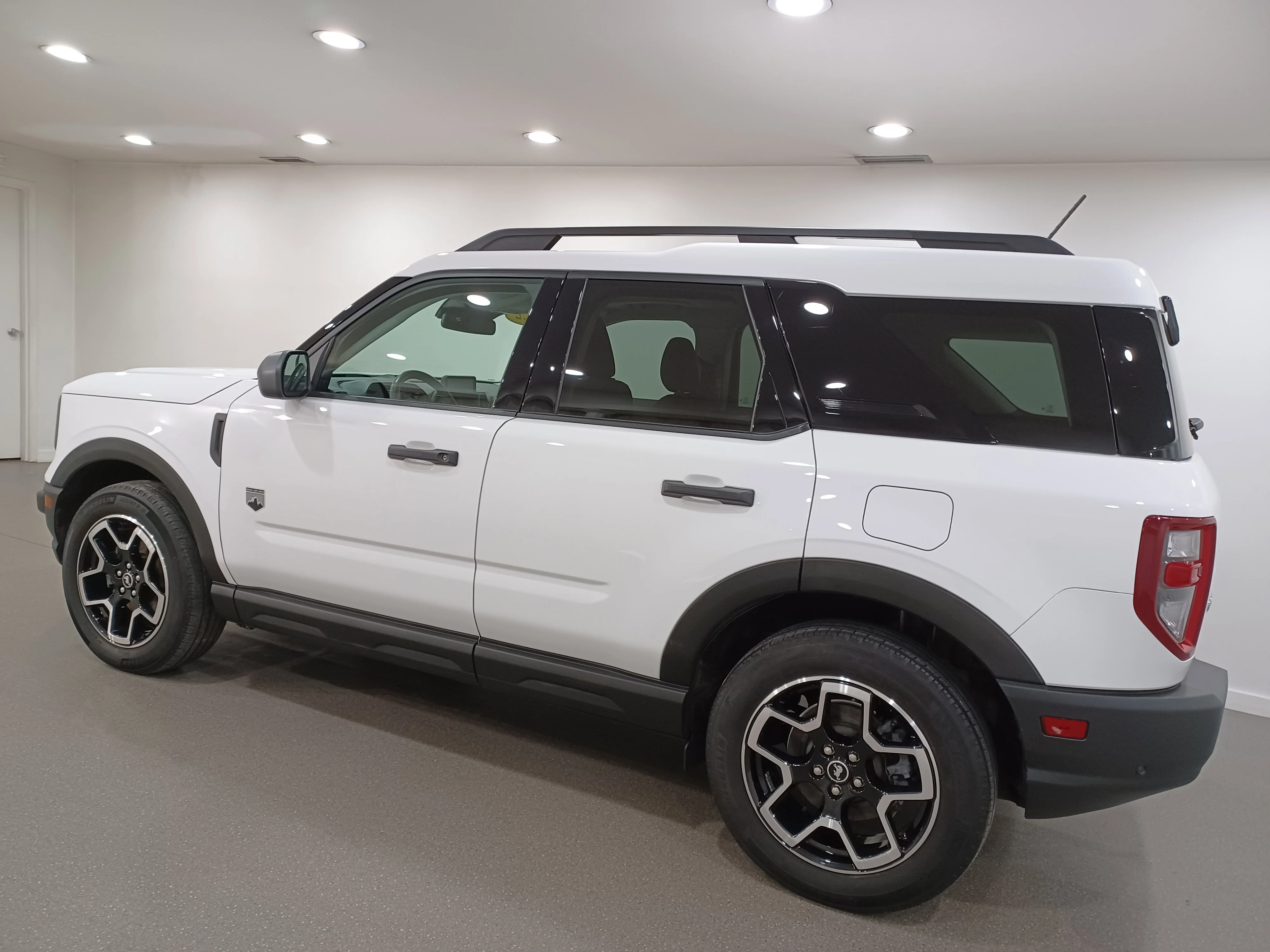 Certified Used 2022 Oxford White Ford Big Bend 4x4*Adaptive Cruise | Remote Start | Htd Seats | Sunroof | Htd Wheel | Blind Spot Detect image 7
