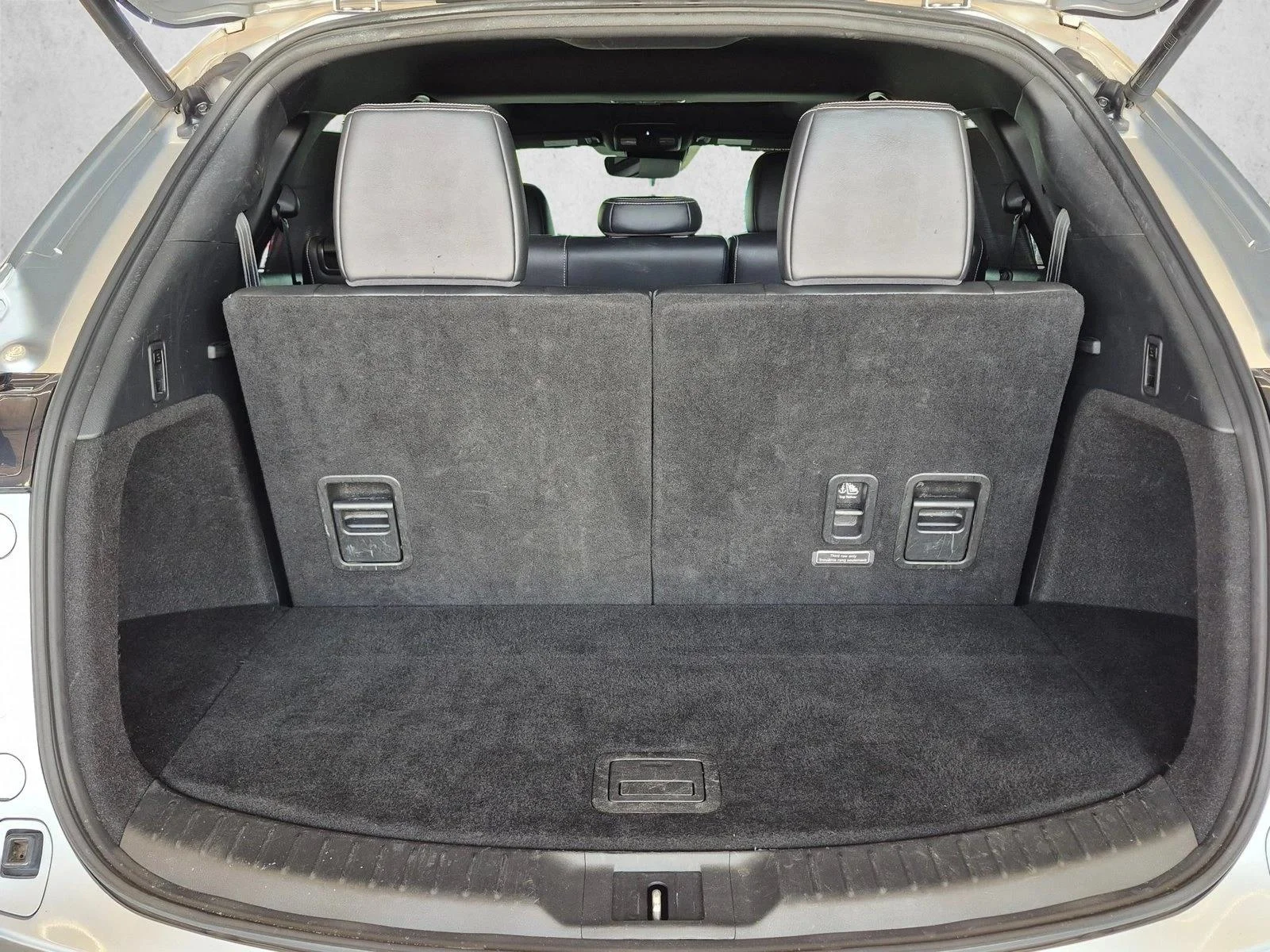 Used 2021 Sonic Silver Metallic Mazda Grand Touring image 6
