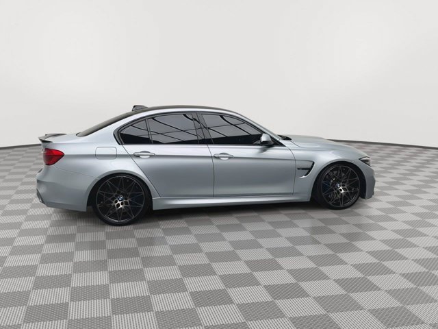Used 2018  BMW CS image 8