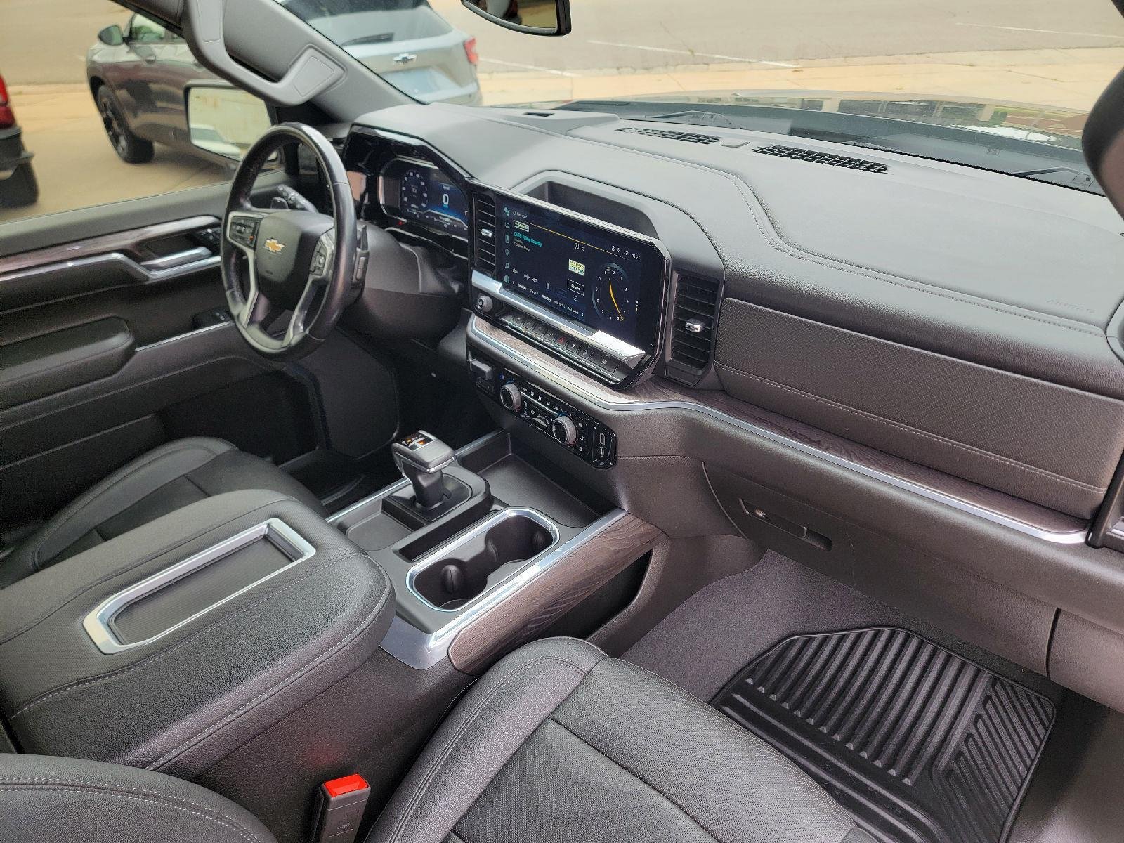 Used 2022 Dark Ash Metallic Chevrolet LTZ image 29