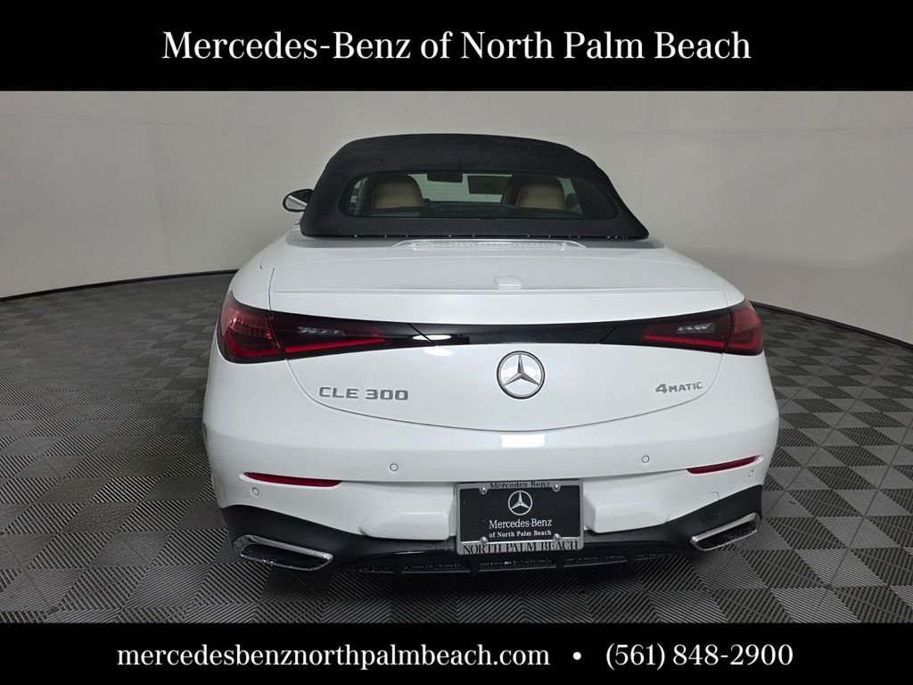 New 2027 MANUFAKTUR Moonlight White Metallic Mercedes-Benz CLE 300 image 17
