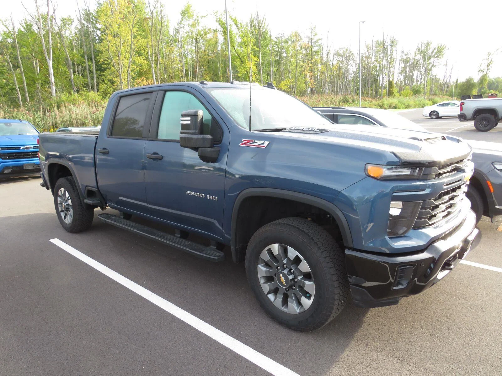 Used 2025 Lakeshore Blue Metallic Chevrolet Custom image 3