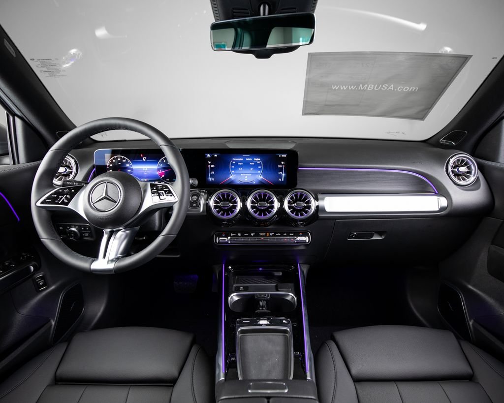 New 2026 Cirrus Silver Metallic Mercedes-Benz GLB 250 image 8