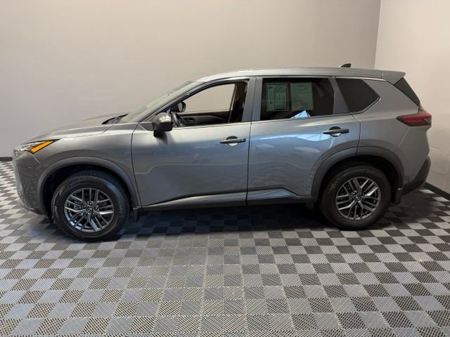 Used 2023 Gun Metallic Nissan S image 6
