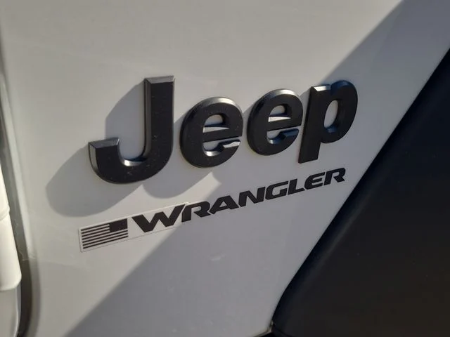 New 2026 Bright White Clear-Coat Exterior Paint Jeep Willys image 24