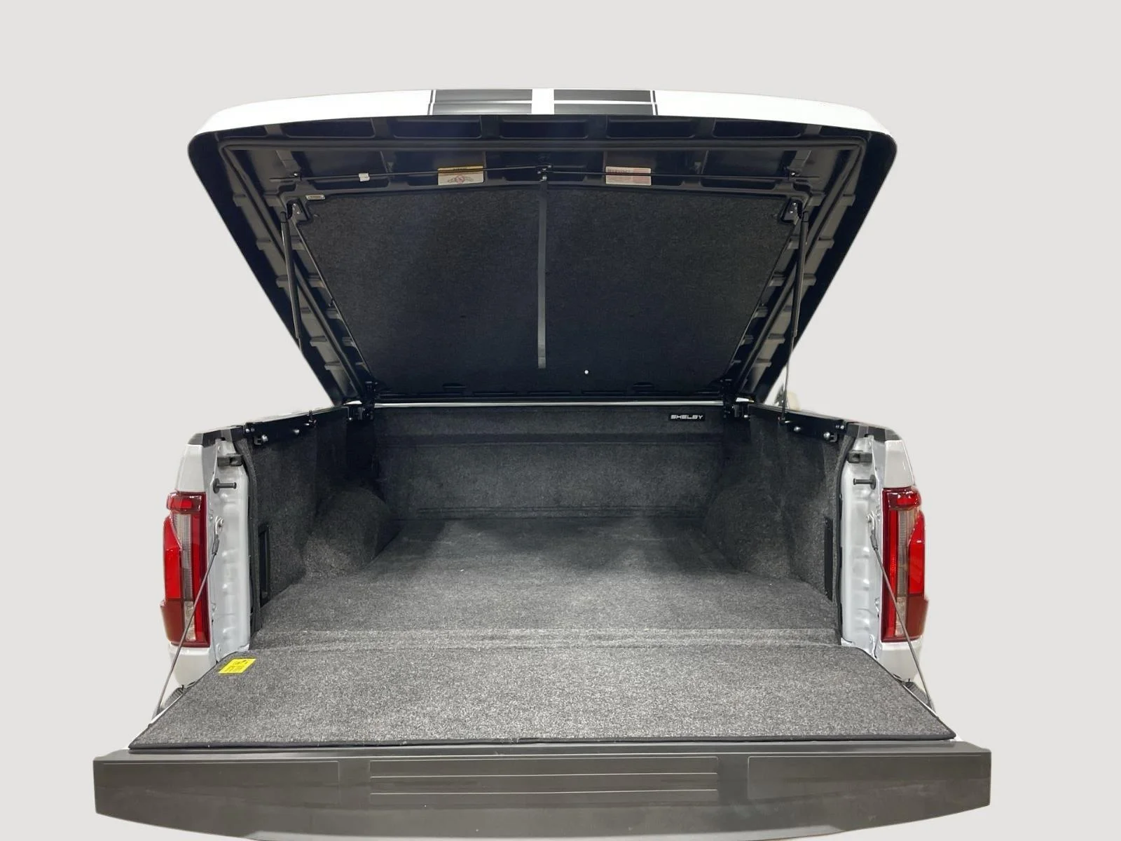 2025 Ford F-150 Lariat - Photo 6
