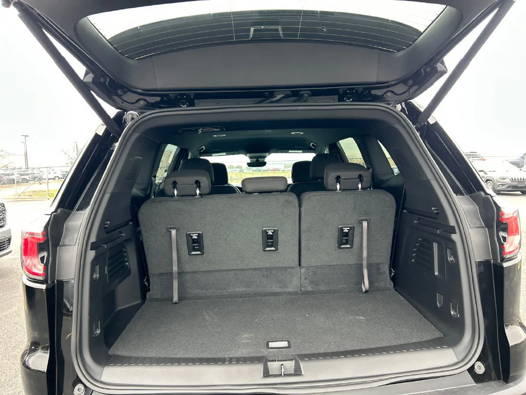 2026 GMC Acadia Elevation - Photo 37