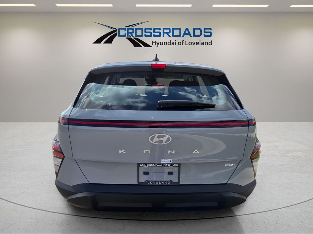 New 2026 Cyber Gray Metallic Hyundai SE image 5