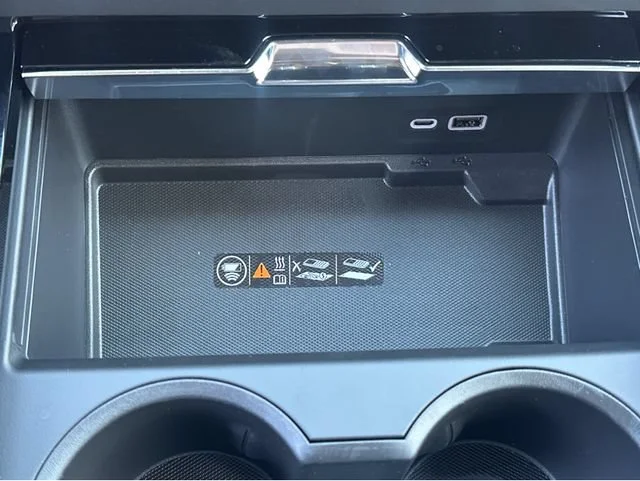 2026 GMC Yukon XL AT4 Ultimate - Photo 33