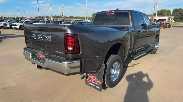 New 2026 Granite Crystal Metallic Clear-Coat Exterior Paint RAM Tradesman image 8