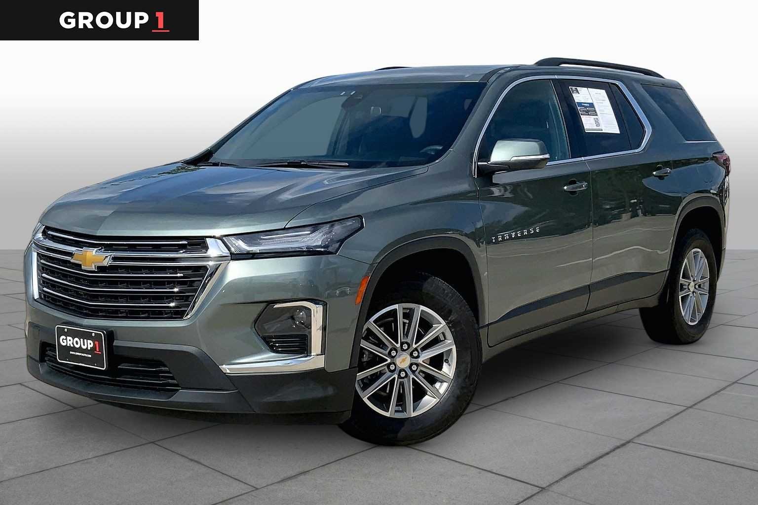 2023 Chevrolet Traverse LT Cloth